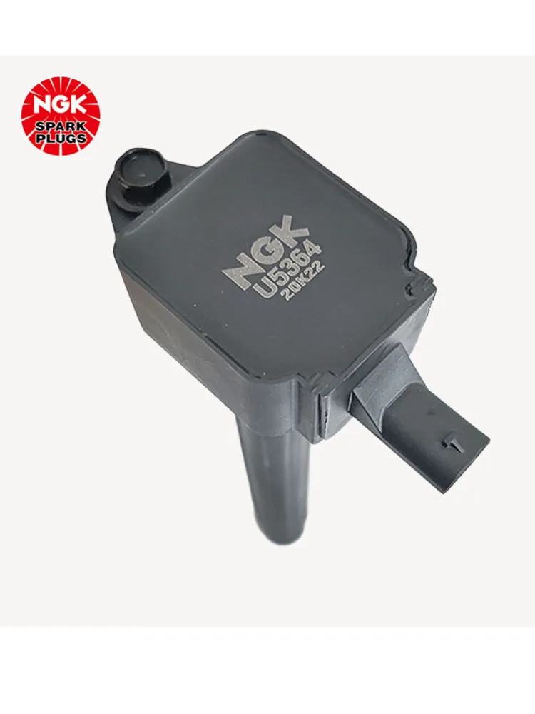 NGK ignition coil U5364 is compatible with Jeep Cherokee Compass high-voltage pack oe 68242286AA
NGK ignition coil U5364 is compatible with Jeep Cherokee Compass high-voltage pack oe 68242286AA