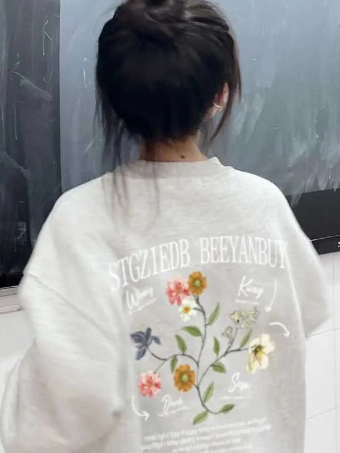 Retro American round Neck Sweatshirt Embroidered Cotton Blend Heavyweight Loose Couples Oversized Top Trendy Autumn Winter
Retro American round Neck Sweatshirt Embroidered Cotton Blend Heavyweight Loose Couples Oversized Top Trendy Autumn Winter