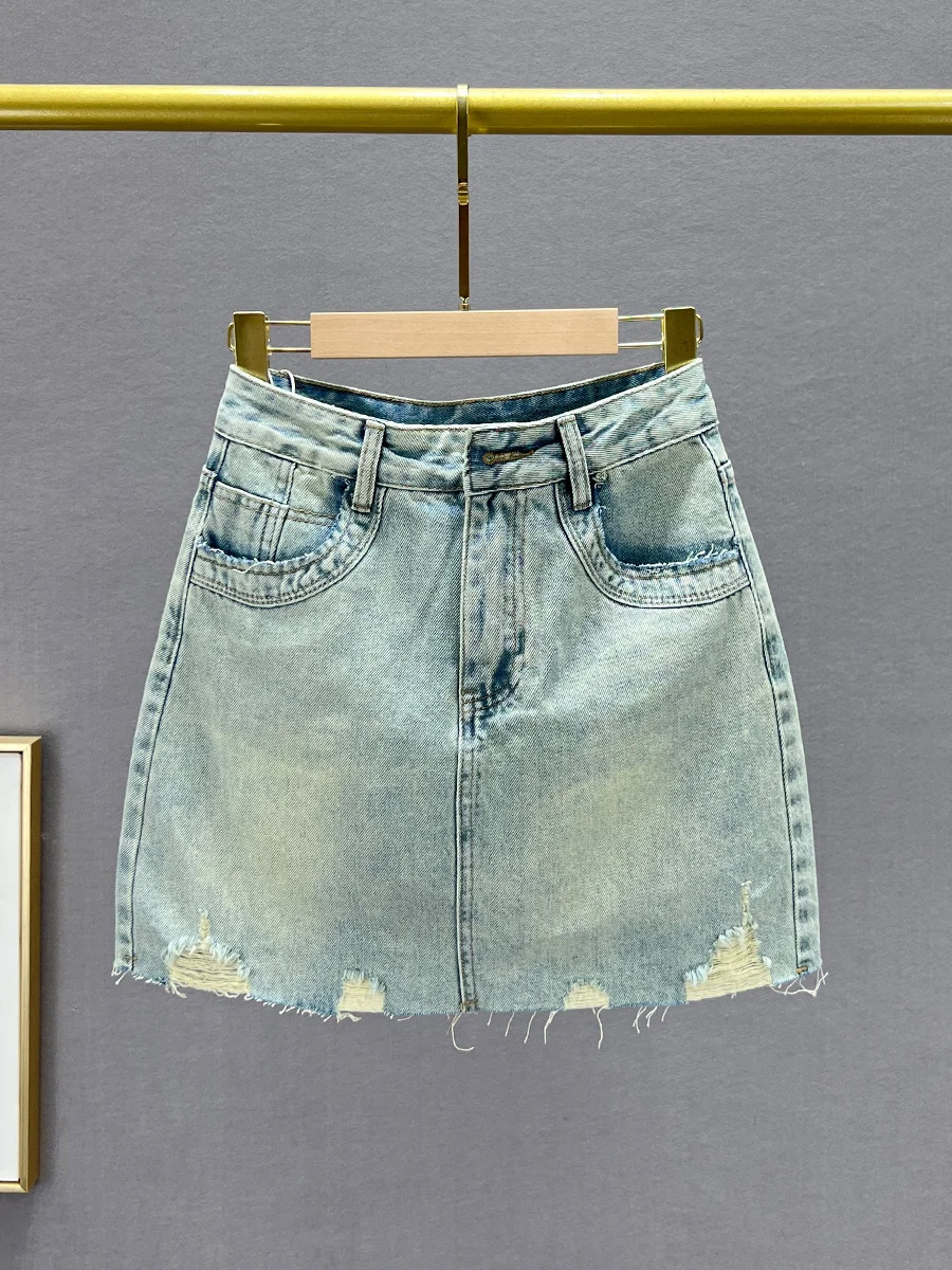 Джинсовая юбка с высокой талией, женская, летняя, новая, с эффектом похудения, с дырками, универсальная, короткая, из хлопка и полиэстера
Джинсовая юбка с высокой талией, женская, летняя, новая, с эффектом похудения, с дырками, универсальная, короткая, из хлопка и полиэстера