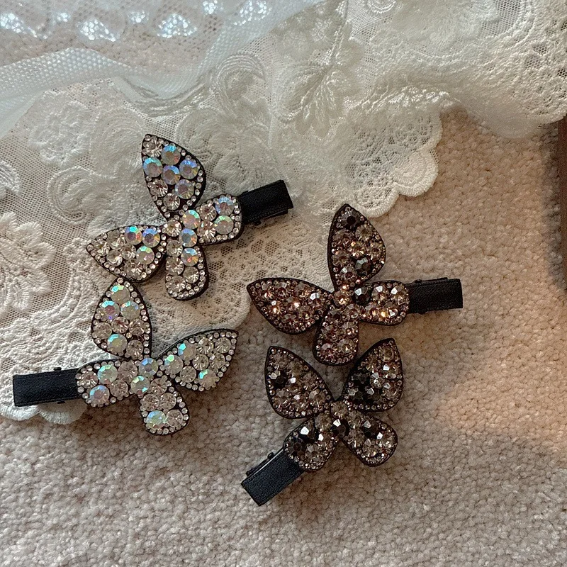 Korean New Arrival Shiny Rhinestone Side Hair Clip, Luxurious and Exquisite Crystal Butterfly Double Clips For Women
Korean New Arrival Shiny Rhinestone Side Hair Clip, Luxurious and Exquisite Crystal Butterfly Double Clips For Women
