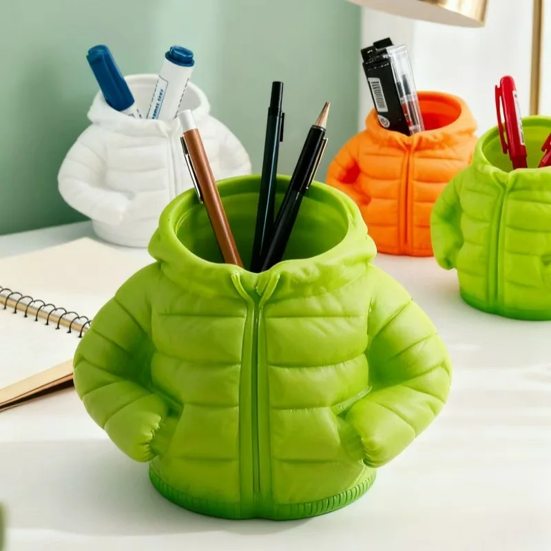 Креативный держатель для ручек-пуховиков, украшение для офиса, настольный держатель для ручек в классе, праздничный подарок
Креативный держатель для ручек-пуховиков, украшение для офиса, настольный держатель для ручек в классе, праздничный подарок