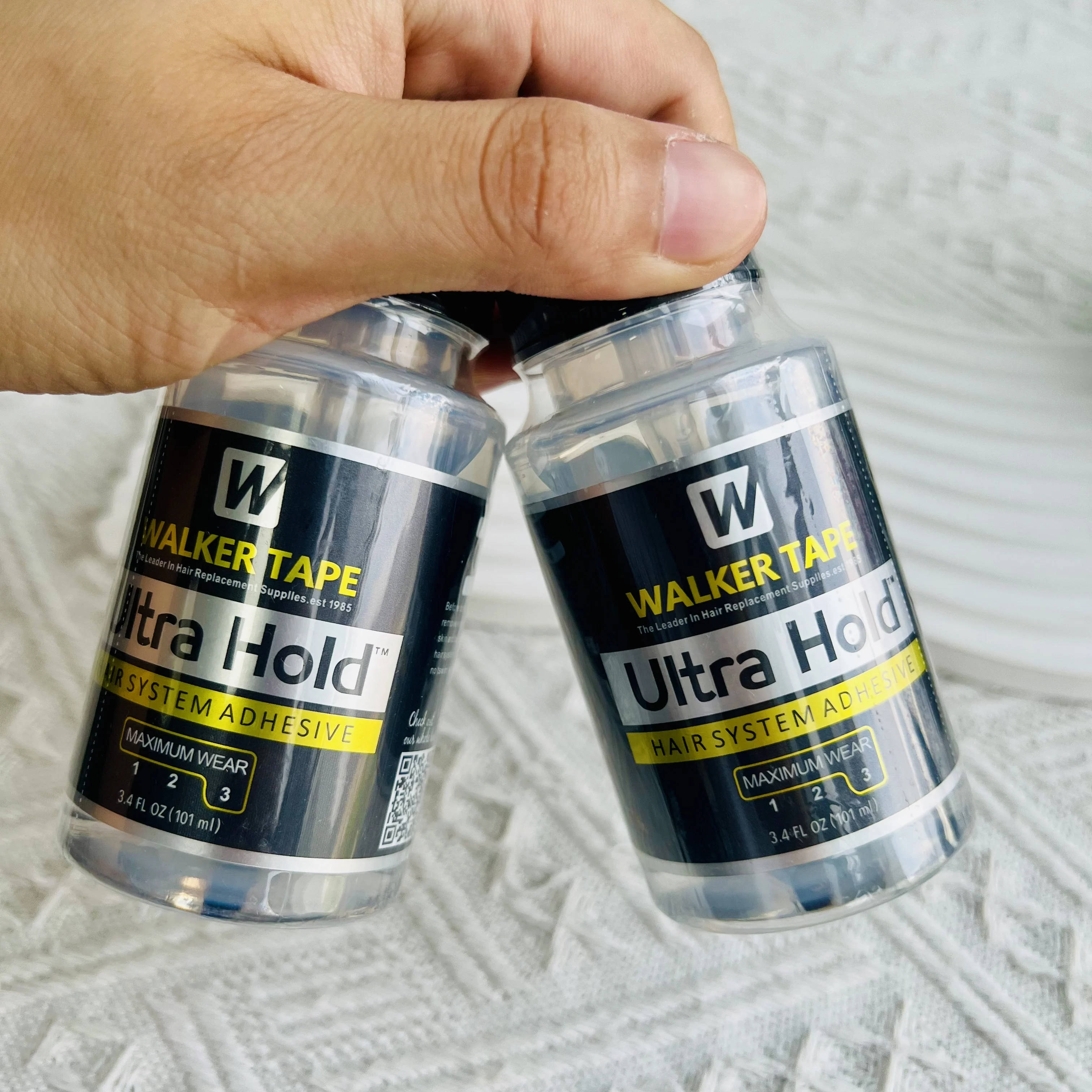 10/5/3/2/1PCS Walker Tape Ultra Hold Hair System Adhesive 3.4fl.oz(101ml)waterproof lace wig glue for adhesives lace wig/toupee
10/5/3/2/1PCS Walker Tape Ultra Hold Hair System Adhesive 3.4fl.oz(101ml)waterproof lace wig glue for adhesives lace wig/toupee