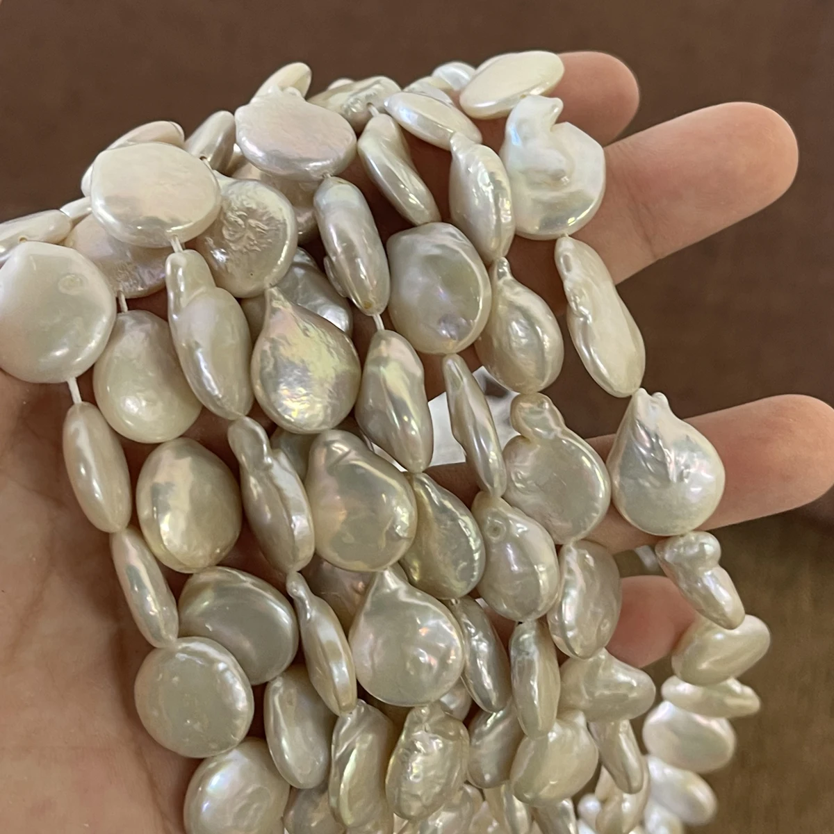 13-14mm Higher Quality Natural Freshwater Pearl Baroque Button Beads for Jewelry Making Supplies DIY Necklace Bracelet Accessory
13-14mm Higher Quality Natural Freshwater Pearl Baroque Button Beads for Jewelry Making Supplies DIY Necklace Bracelet Accessory