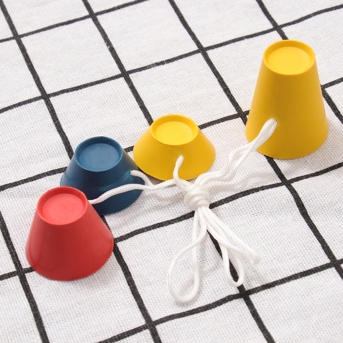 4pcs Jumbo Rubber Winter Tees Different Heights 14Mm 18Mm 24Mm 38Mm Golf Ball Tees For Hard Ground Frosty Days Outdoor Golf
4pcs Jumbo Rubber Winter Tees Different Heights 14Mm 18Mm 24Mm 38Mm Golf Ball Tees For Hard Ground Frosty Days Outdoor Golf