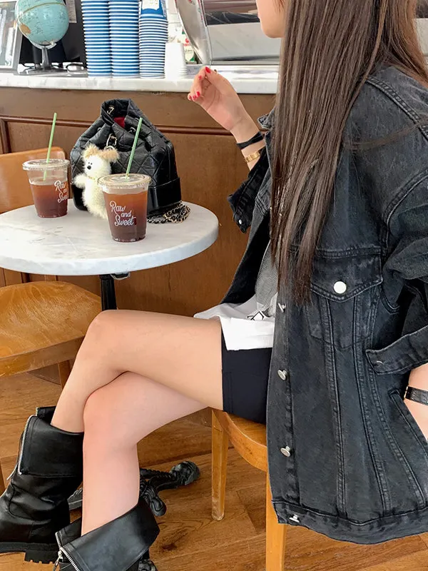 Hong Kong Style Retro Chic Casual Loose Women's Denim Jacket Turn-down Collar Single Button Pure Color Long Sleeve Mid-Length
Hong Kong Style Retro Chic Casual Loose Women's Denim Jacket Turn-down Collar Single Button Pure Color Long Sleeve Mid-Length