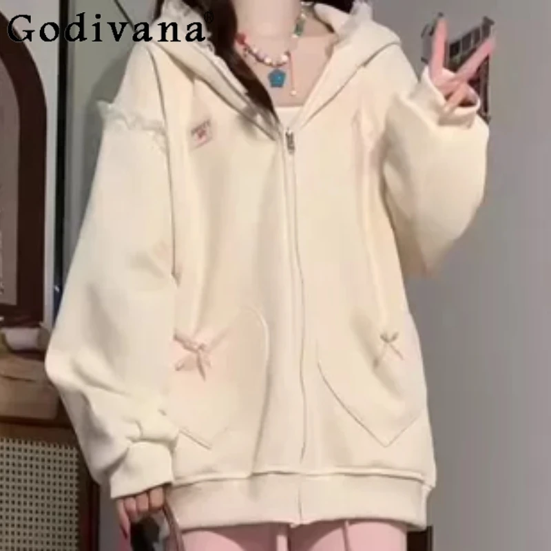 Spring New Sweet Girl Lace Versatile Solid Color Hooded Cardigan Jacket Fashion Age-reducing Loose Long Sleeve Japanese Tops
Spring New Sweet Girl Lace Versatile Solid Color Hooded Cardigan Jacket Fashion Age-reducing Loose Long Sleeve Japanese Tops