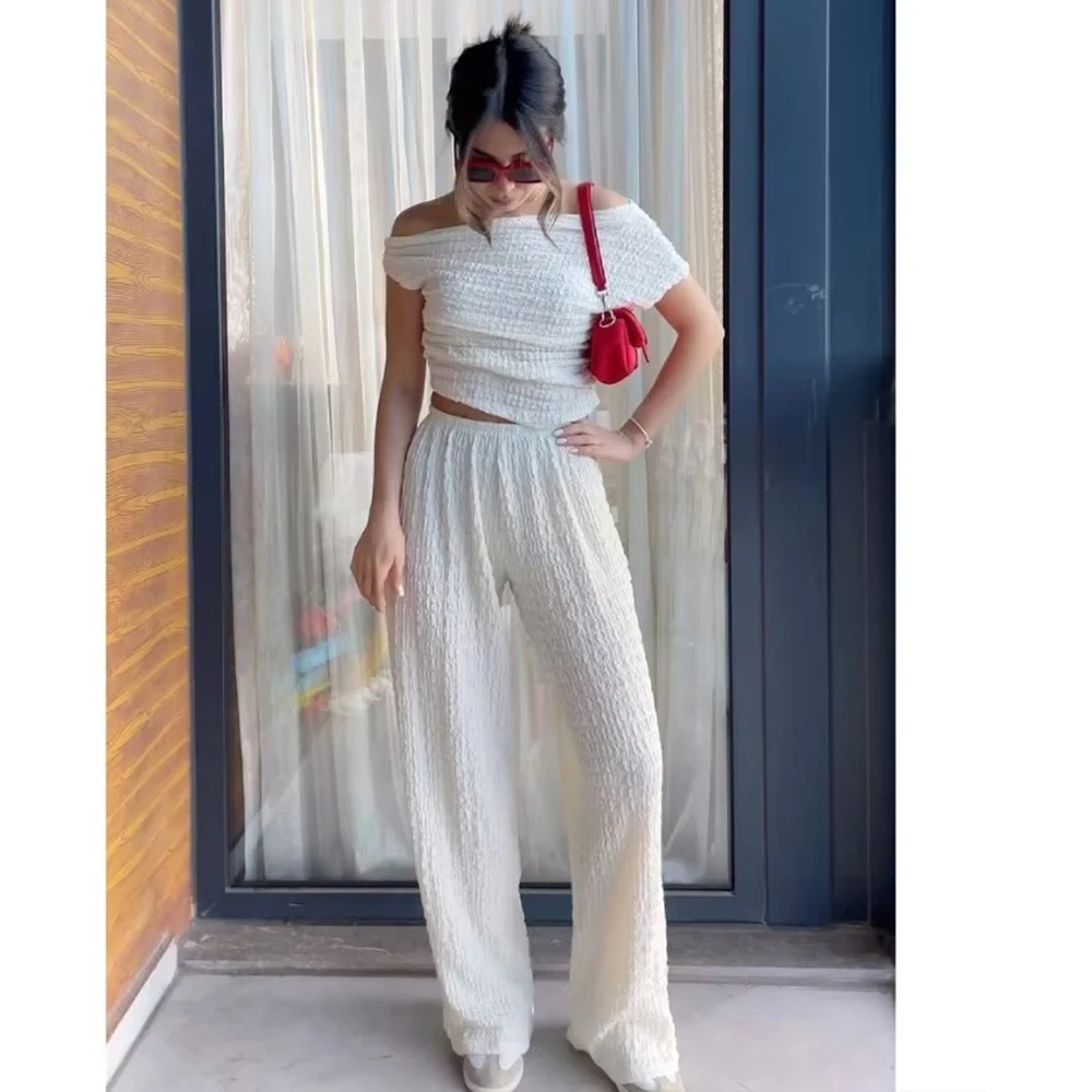 Summer Fashion Pajamas for Women Suit Solid Skew Collar Sleeveless Tops+Mid Waist Elastic Waist Wide Leg Pants Women Outfits Set
Summer Fashion Pajamas for Women Suit Solid Skew Collar Sleeveless Tops+Mid Waist Elastic Waist Wide Leg Pants Women Outfits Set
