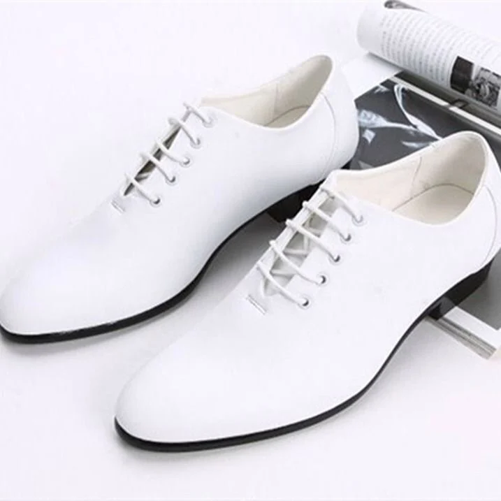 Мужская кожаная одежда большого размера, код 19348, очень широкий крой, яркая глянцевая кожа с красным острым носком, Wedding oes 45 47 48
Мужская кожаная одежда большого размера, код 19348, очень широкий крой, яркая глянцевая кожа с красным острым носком, Wedding oes 45 47 48