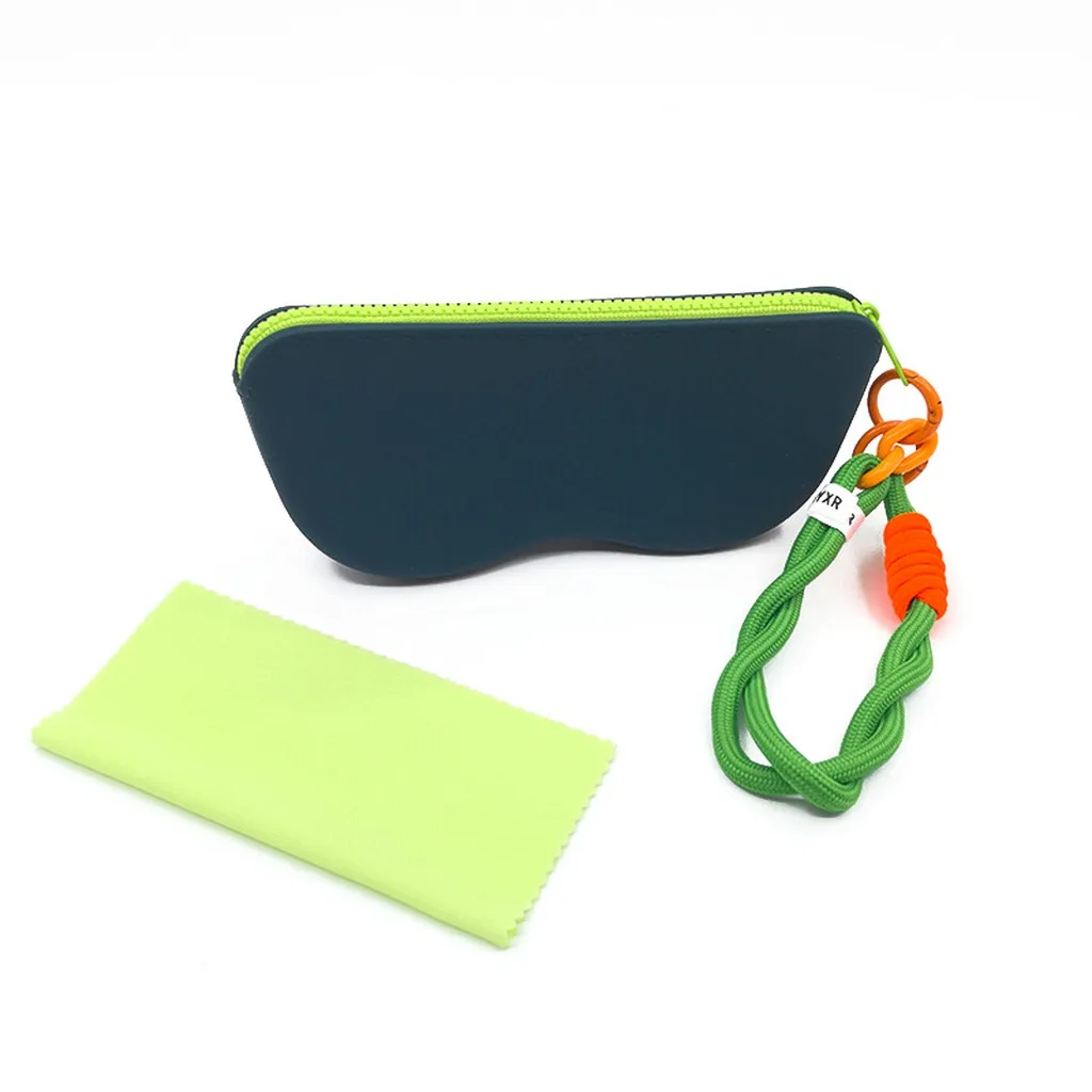 Travel Eyeglasses Pouch Cushioning Silicone Eyeglasses Storage Pouch Sunglasses Bag Lightweight Wrist Strap Glasses Case
Travel Eyeglasses Pouch Cushioning Silicone Eyeglasses Storage Pouch Sunglasses Bag Lightweight Wrist Strap Glasses Case