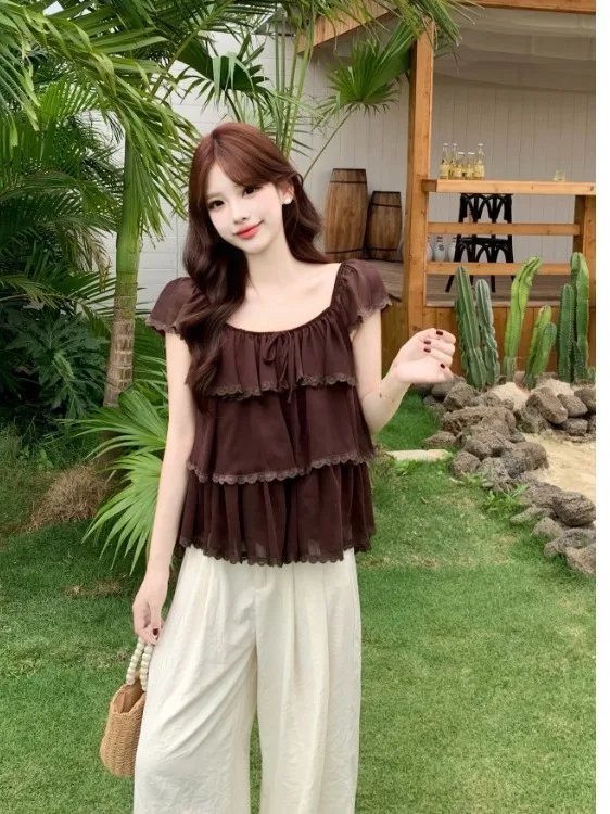 Sweet Style Large Size Women's Shirt Summer New Fashion Lace Trim Fly Sleeve Chiffon Top Elegant High Waist Korean Style
Sweet Style Large Size Women's Shirt Summer New Fashion Lace Trim Fly Sleeve Chiffon Top Elegant High Waist Korean Style