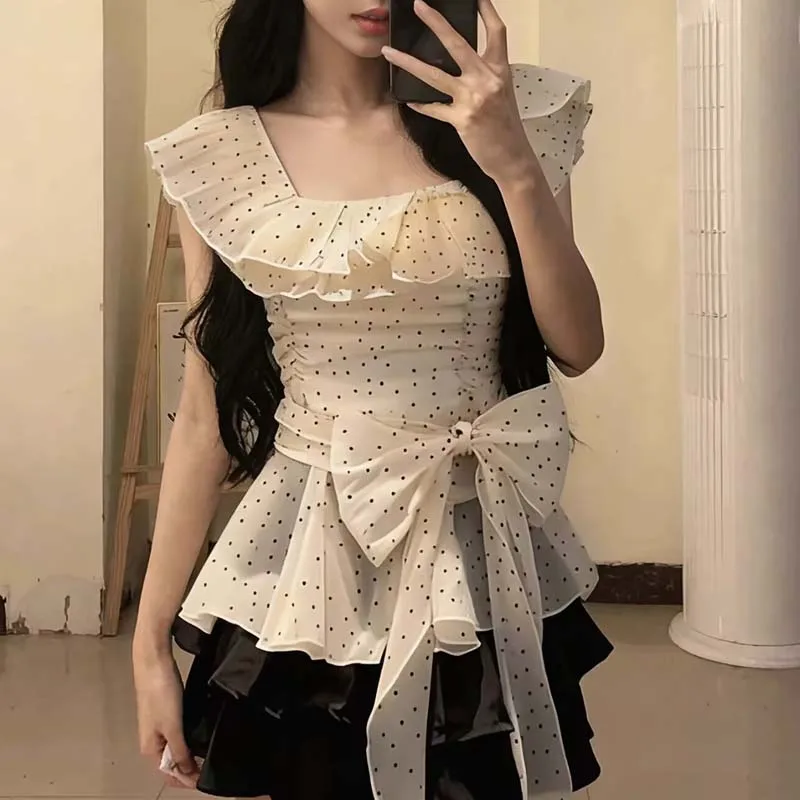 Polka Dot Beige Ruffle Sleeve Sweet Shirt Women's Spring Summer Asymmetrical Waist Cinching Belted Flying Sleeve Lovely Tops
Polka Dot Beige Ruffle Sleeve Sweet Shirt Women's Spring Summer Asymmetrical Waist Cinching Belted Flying Sleeve Lovely Tops