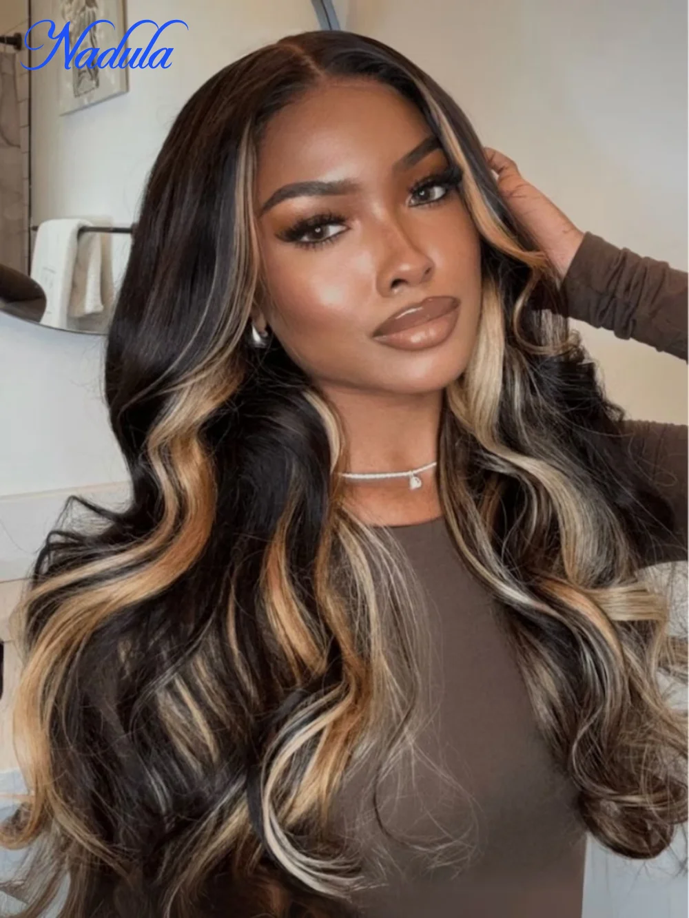 Nadula 7x5 Bye-Bye Knots™ Lace Closure Glueless Wig Loose Wave Butterscotch Highlights Brown with Free Face Framing Bangs Wig
Nadula 7x5 Bye-Bye Knots™ Lace Closure Glueless Wig Loose Wave Butterscotch Highlights Brown with Free Face Framing Bangs Wig