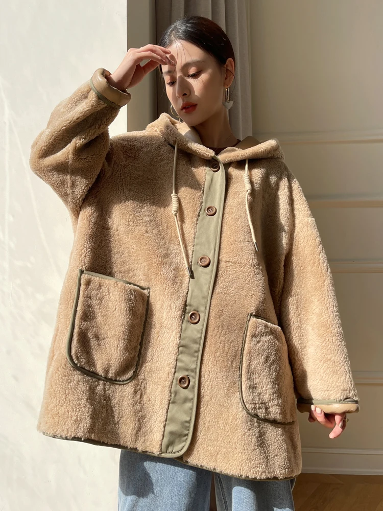 High-end Luxury Merino Sheep Fur Winter Shearling Jackets for Women Simple Loose Mid-length Hooded Genuine Leather Real Fur Coat
High-end Luxury Merino Sheep Fur Winter Shearling Jackets for Women Simple Loose Mid-length Hooded Genuine Leather Real Fur Coat