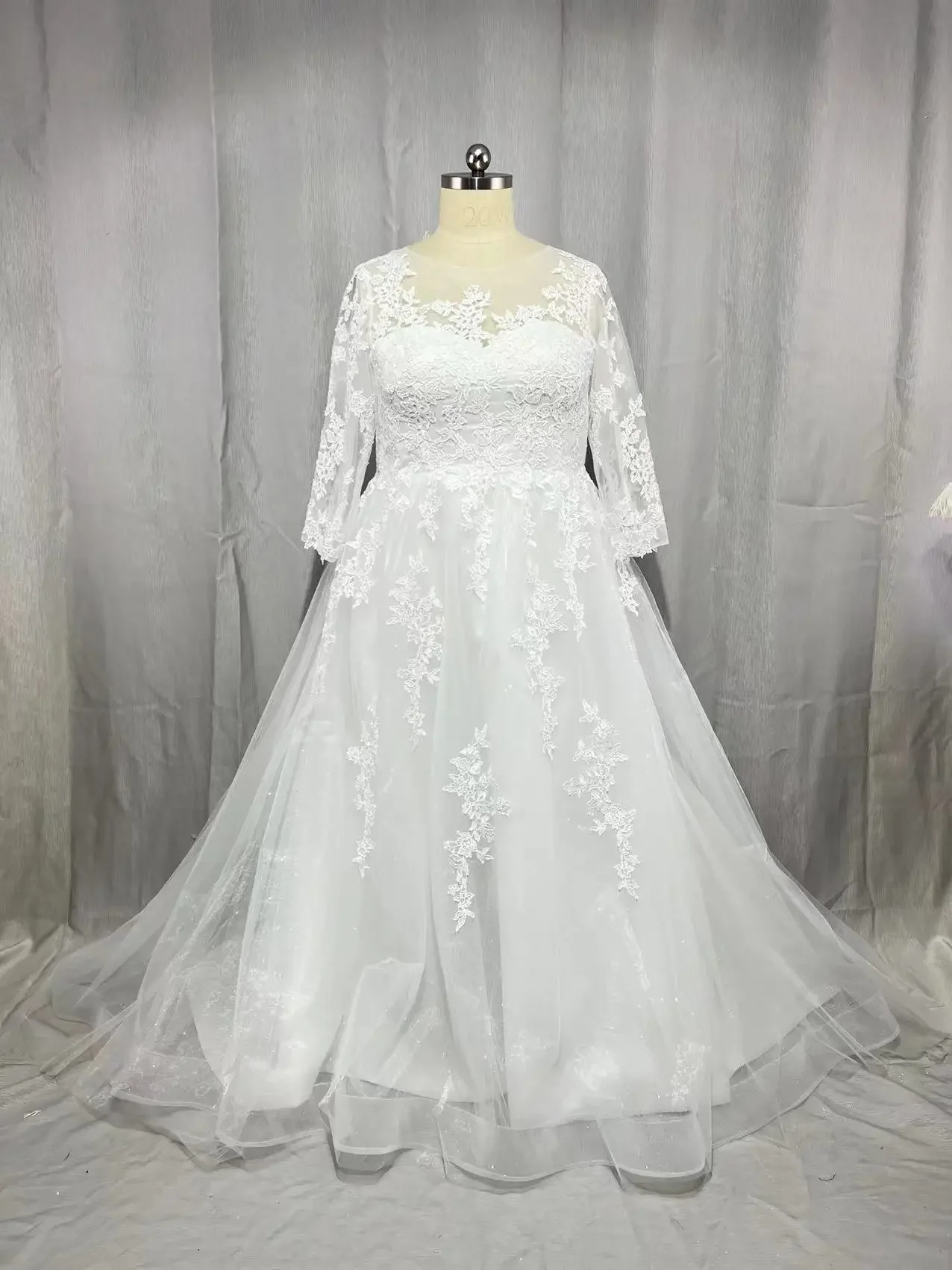 Plus Size Wedding Dress 2022 Big Women's Bridal Dresses Scoop Half Sleeves Applique Glitter Tulle A Line Wedding Gowns
Plus Size Wedding Dress 2022 Big Women's Bridal Dresses Scoop Half Sleeves Applique Glitter Tulle A Line Wedding Gowns