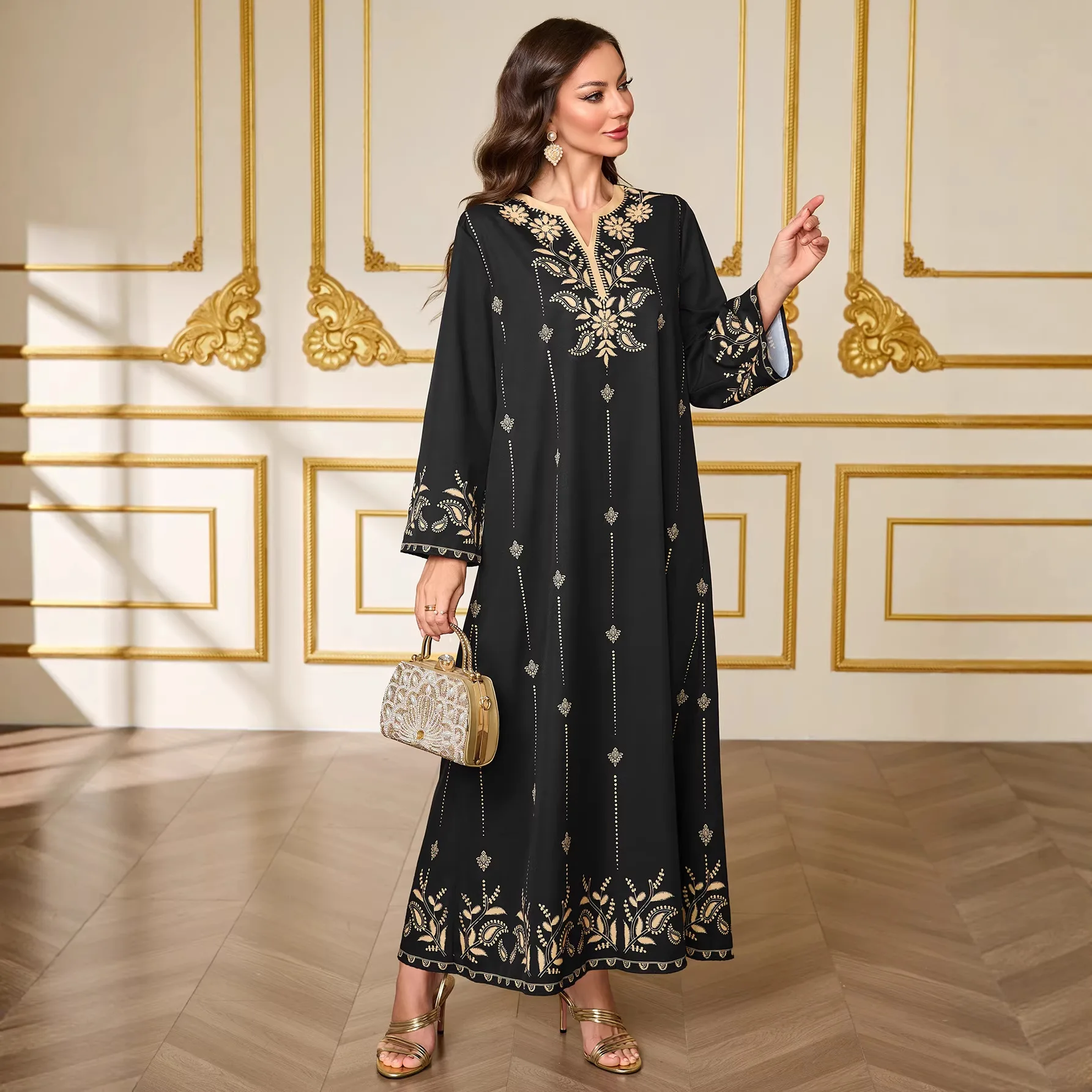 Elegant Dress For Women, Loose-fitting Printed Gown, Long Skirt, Fashionable V-neck Women's Clothing, Dubai Robe Islam Elegant
Elegant Dress For Women, Loose-fitting Printed Gown, Long Skirt, Fashionable V-neck Women's Clothing, Dubai Robe Islam Elegant
