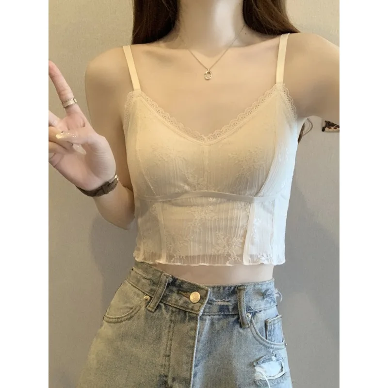 Women Lace Camisole Built-in Bra Backless Tank Top Summer Anti-exposure Bandeau Blazer Layering Casual Cami Top M-L Hot Sale
Women Lace Camisole Built-in Bra Backless Tank Top Summer Anti-exposure Bandeau Blazer Layering Casual Cami Top M-L Hot Sale