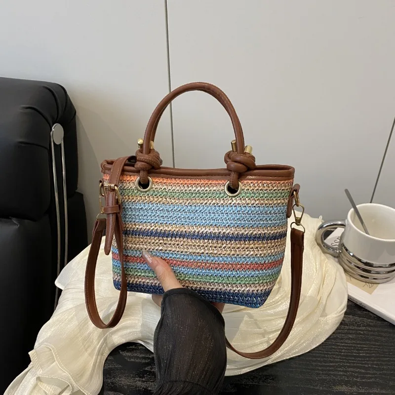 Сумка через плечо с несколькими карманами, женская и мужская модная маленькая сумка-тоут, сумка через плечо, кошелек, повседневная сумка с клецками, регулируемый ремень
Сумка через плечо с несколькими карманами, женская и мужская модная маленькая сумка-тоут, сумка через плечо, кошелек, повседневная сумка с клецками, регулируемый ремень