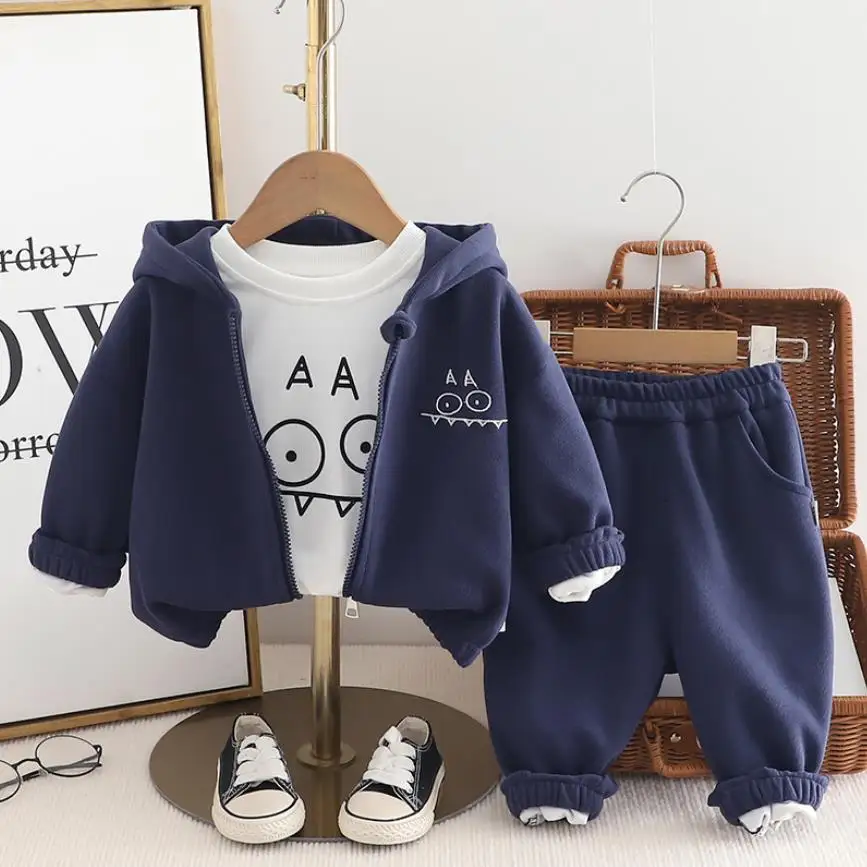 Spring Autumn Baby Boys Clothes Sets Outfits 1-6Y Hooded Cartoon Zipper Jackets White T-shirts Pants 3Pcs Children Jogging Suits
Spring Autumn Baby Boys Clothes Sets Outfits 1-6Y Hooded Cartoon Zipper Jackets White T-shirts Pants 3Pcs Children Jogging Suits