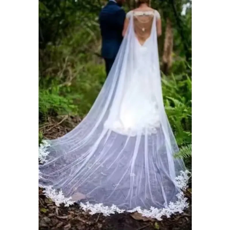 1 Layer Soft Tulle Wedding Capes Lace Applique Bridal Cape Veil 3M Shawl
1 Layer Soft Tulle Wedding Capes Lace Applique Bridal Cape Veil 3M Shawl