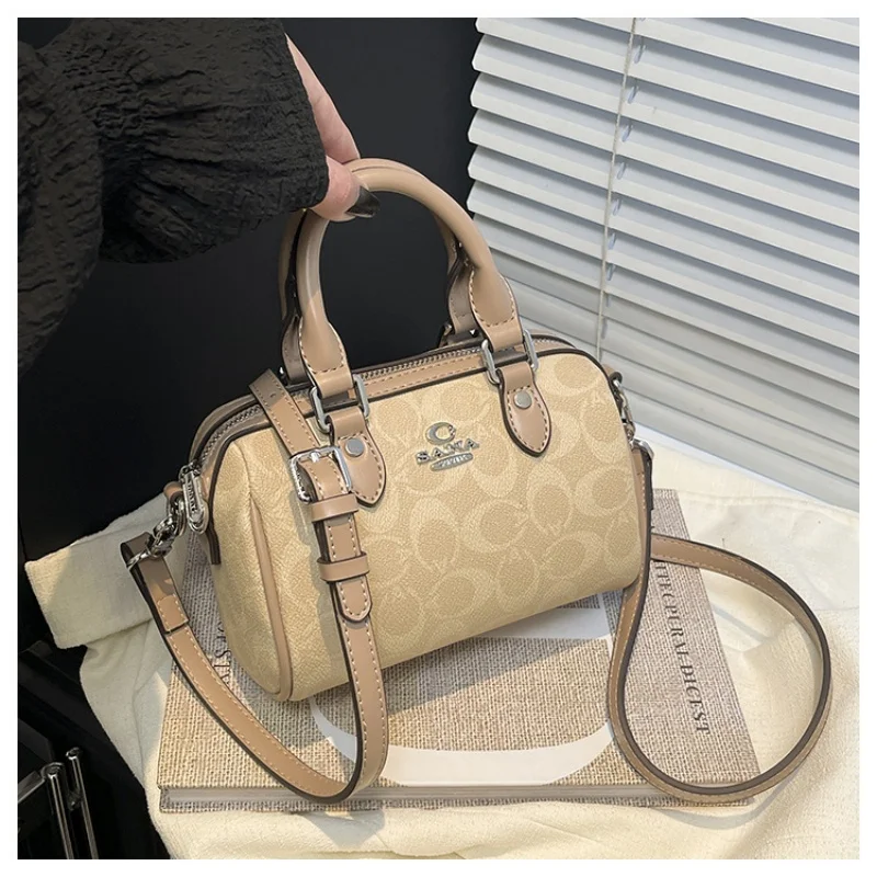 Retro Monogram Mini Barrel Bag, Chic Vintage Vibe Top Handle Crossbody for Everyday
Retro Monogram Mini Barrel Bag, Chic Vintage Vibe Top Handle Crossbody for Everyday