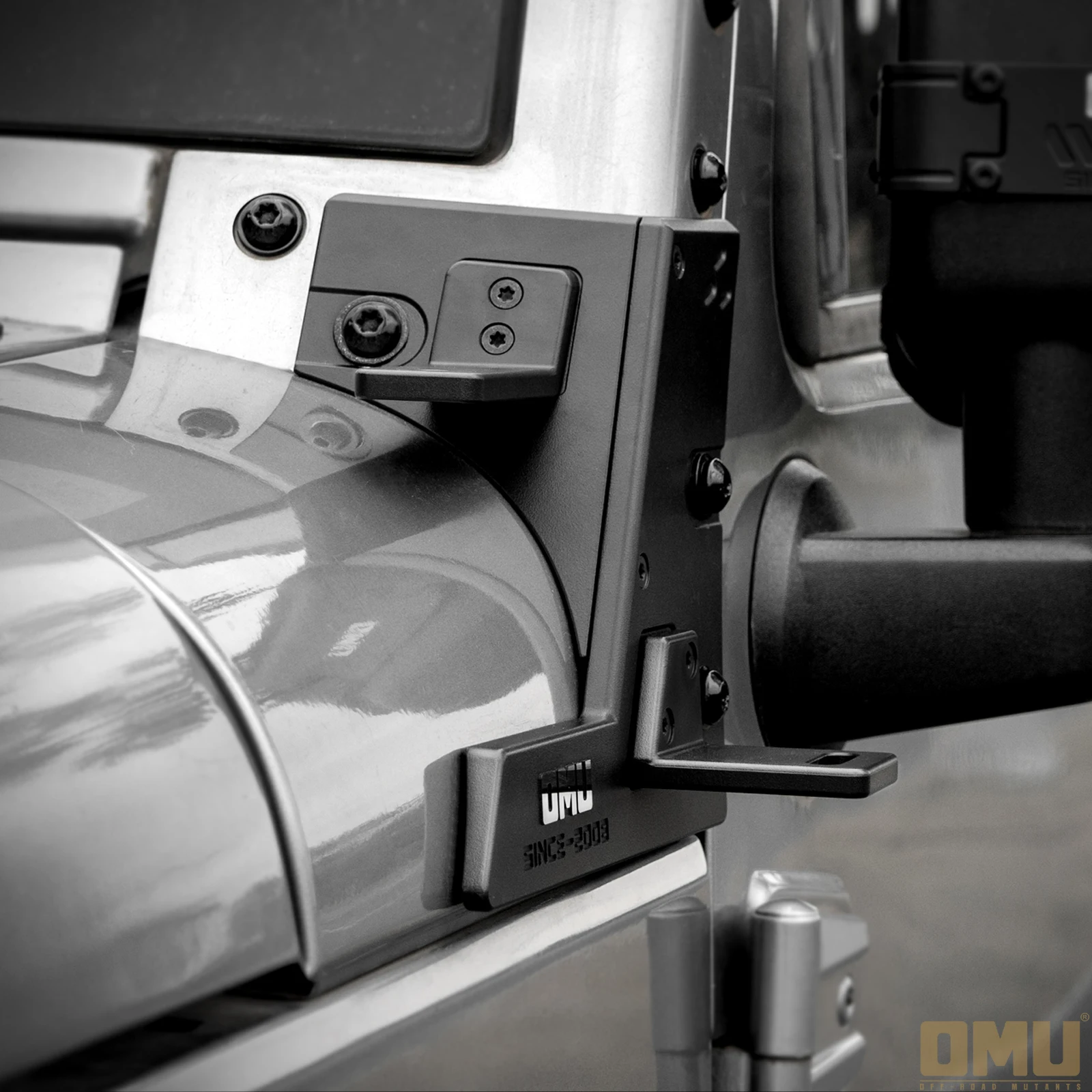 Lantsun OMU024 A-Pillar Bracket Aluminum Hood Pillar Dual-Light Extension Mounts for Jeep for Wrangler JK07-17
Lantsun OMU024 A-Pillar Bracket Aluminum Hood Pillar Dual-Light Extension Mounts for Jeep for Wrangler JK07-17