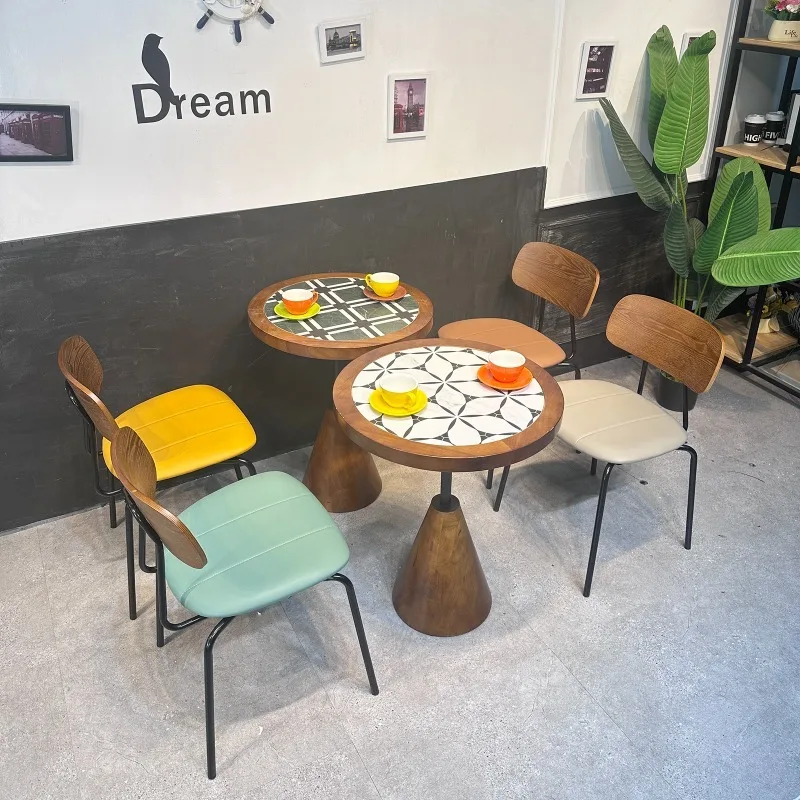 Internet celebrity trend bar, coffee shop small round table, dining table and chairs solid wood, tile tables and chairs
Internet celebrity trend bar, coffee shop small round table, dining table and chairs solid wood, tile tables and chairs