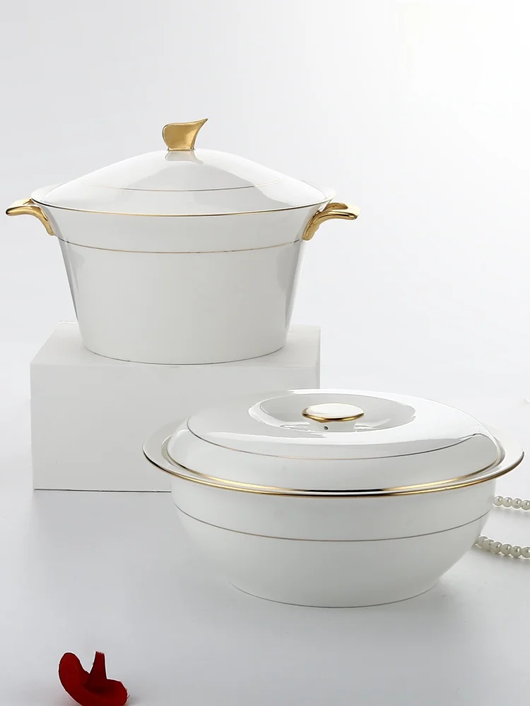 Ele European Sle Bone China Cerc Soup Bowl with Handles Gold Rimmed Large Size for Home And Commercial Use
Ele European Sle Bone China Cerc Soup Bowl with Handles Gold Rimmed Large Size for Home And Commercial Use