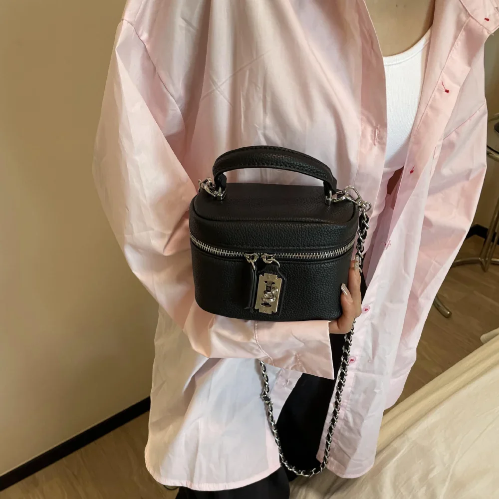 Fashion PU Shoulder Bag Lock Buckle Handbags Mobile Phone Bag for Women Mini Female Crossbody Bags Coin Purse
Fashion PU Shoulder Bag Lock Buckle Handbags Mobile Phone Bag for Women Mini Female Crossbody Bags Coin Purse