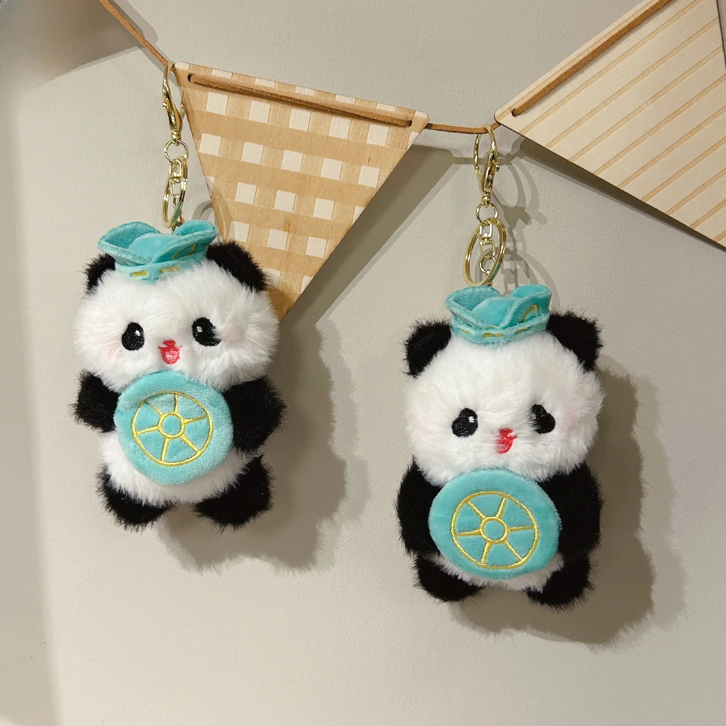 Брелок-подвеска для сумки «Панда Саньсиндуй» из Чэнду, культурно-творческий сувенир, подарок для туристов, мягкий, из ПП-хлопка, универсальный, для любого возраста
Брелок-подвеска для сумки «Панда Саньсиндуй» из Чэнду, культурно-творческий сувенир, подарок для туристов, мягкий, из ПП-хлопка, универсальный, для любого возраста