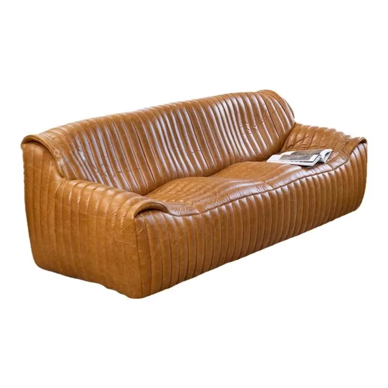French retro leather sofa French medieval first-layer cowhide three-person living room small apartment wave lazy sofa
French retro leather sofa French medieval first-layer cowhide three-person living room small apartment wave lazy sofa