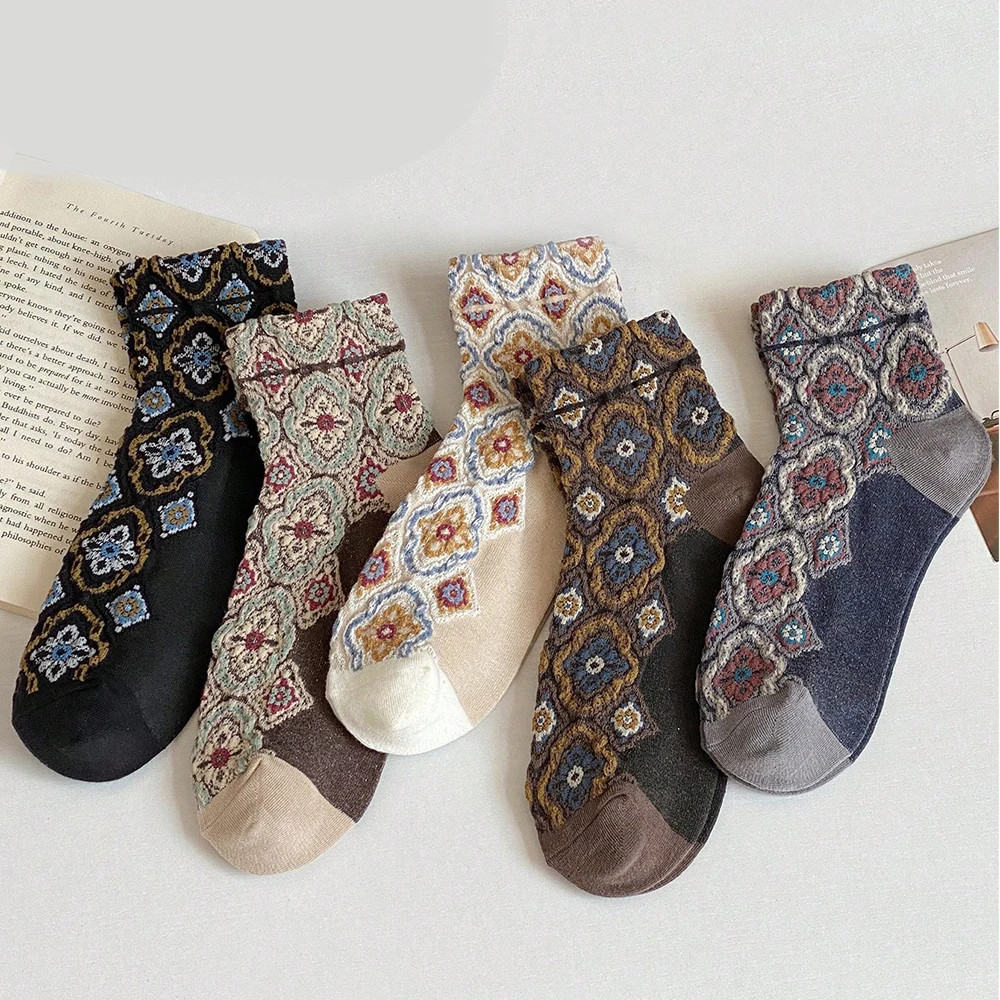 Socks For Women Retro New Novelty Fashion Flower Colorful Short Socks Casual Soft Cotton Breathable Female Crew Socks Trendy
Socks For Women Retro New Novelty Fashion Flower Colorful Short Socks Casual Soft Cotton Breathable Female Crew Socks Trendy