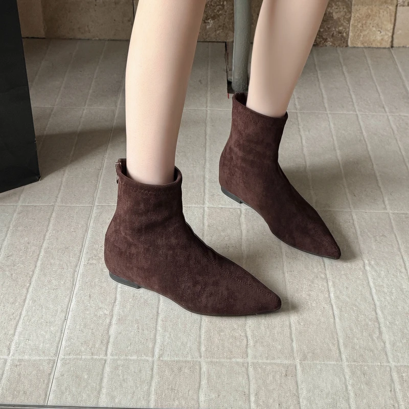 Сапоги на низком каблуке, замшевые ботинки с острым носком и молнией сзади, мягкая подошва, противоскользящие, износостойкие ботильоны на блочном каблуке
Сапоги на низком каблуке, замшевые ботинки с острым носком и молнией сзади, мягкая подошва, противоскользящие, износостойкие ботильоны на блочном каблуке