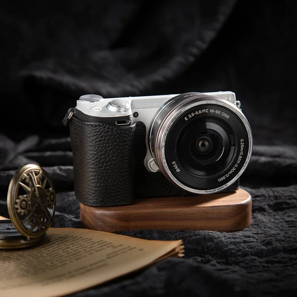 Кожаная сумка для камеры Sony NEX-5/5R/5c, защитный чехол из натуральной кожи, получехол для камеры, защитный чехол, сумка
Кожаная сумка для камеры Sony NEX-5/5R/5c, защитный чехол из натуральной кожи, получехол для камеры, защитный чехол, сумка