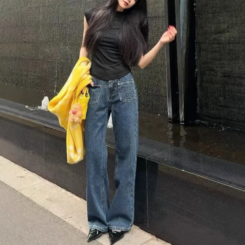 2025 Spring and Autumn Trendy BrandLO*WEPocket Embossed Jeans Women Classic High Waist Casual Slimming Straight Wide L
2025 Spring and Autumn Trendy BrandLO*WEPocket Embossed Jeans Women Classic High Waist Casual Slimming Straight Wide L