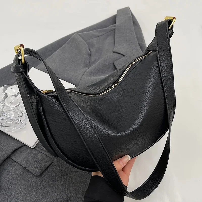 Luxury women's shoulder bags, PU wallet, mobile phone dumpling bag, crossbody bag for daily commuting
Luxury women's shoulder bags, PU wallet, mobile phone dumpling bag, crossbody bag for daily commuting