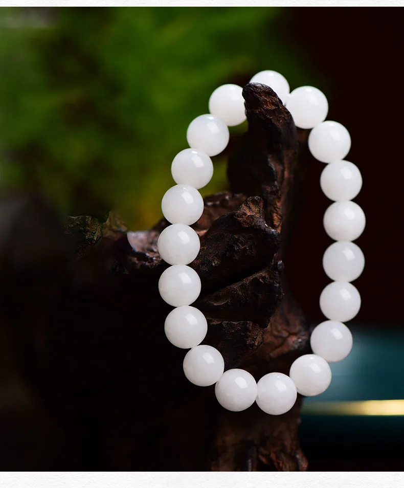 Natural Hetian White Jade Round Bead Bracelet
Natural Hetian White Jade Round Bead Bracelet