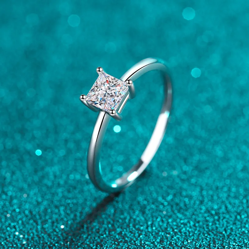 925Sterling Silver Women Princess Cut Simple Ring Platedpt950Jin Jiezi Factory Direct
925Sterling Silver Women Princess Cut Simple Ring Platedpt950Jin Jiezi Factory Direct