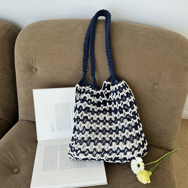 Cross Large-capacity Hand-woven Bag Hollow Shoulder Bag Niche Leisure Vacation Shoulder Bag Hundred Beach Bag
Cross Large-capacity Hand-woven Bag Hollow Shoulder Bag Niche Leisure Vacation Shoulder Bag Hundred Beach Bag