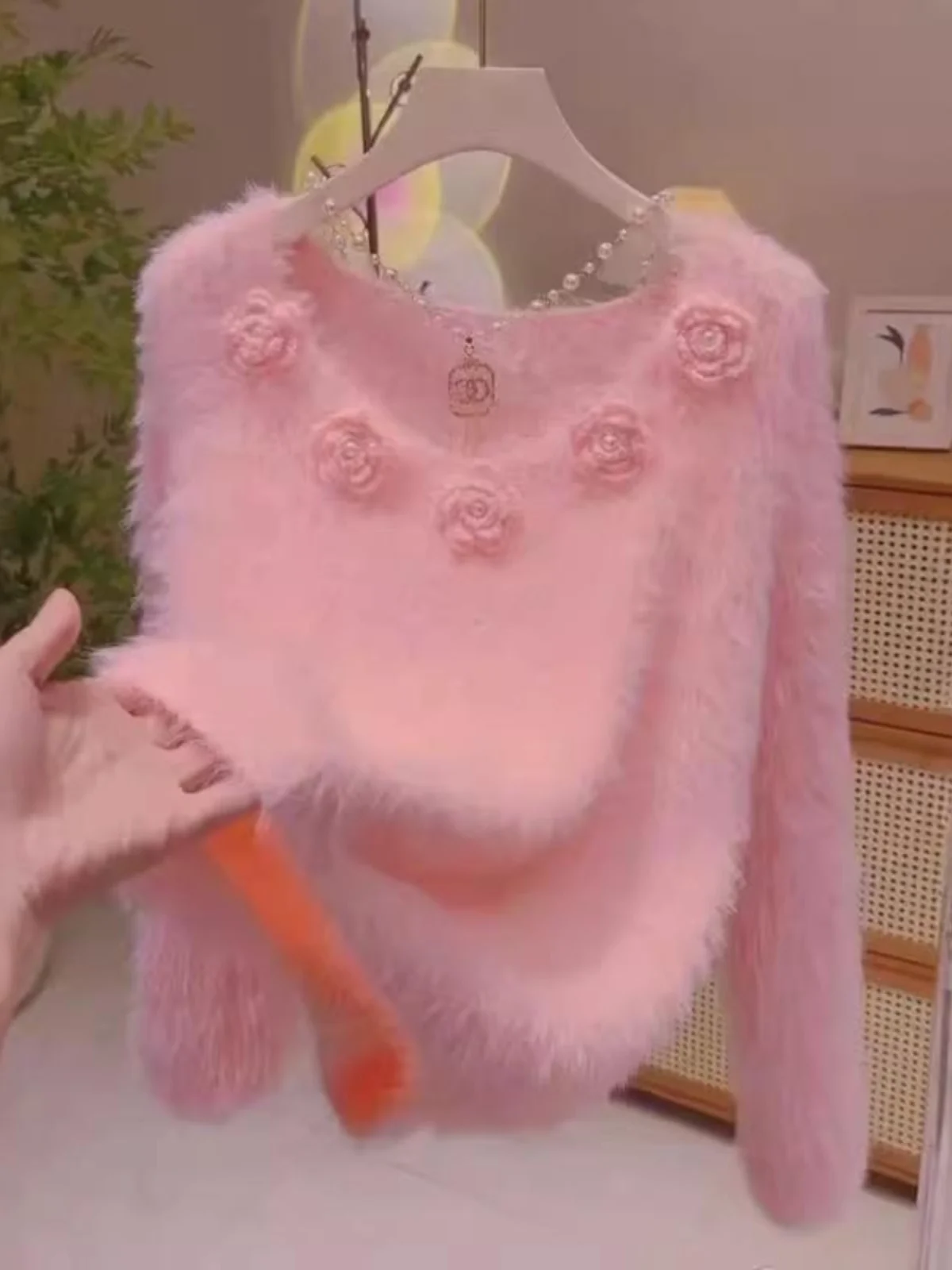 Шикарный вязаный свитер V-Ne Long Sve ort Sle с 3D цветочным дизайном, осень-зима, женский модный трикотаж свободного кроя для поездок на работу
Шикарный вязаный свитер V-Ne Long Sve ort Sle с 3D цветочным дизайном, осень-зима, женский модный трикотаж свободного кроя для поездок на работу