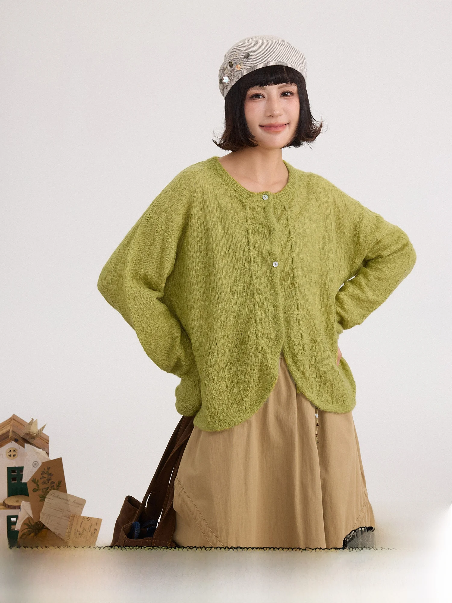 Retro Knitted Soft Lazy Shoulder Loose Casual Sweater Original Design Spring Fashion for Women Comfortable Long Sleeve Crew Neck
Retro Knitted Soft Lazy Shoulder Loose Casual Sweater Original Design Spring Fashion for Women Comfortable Long Sleeve Crew Neck
