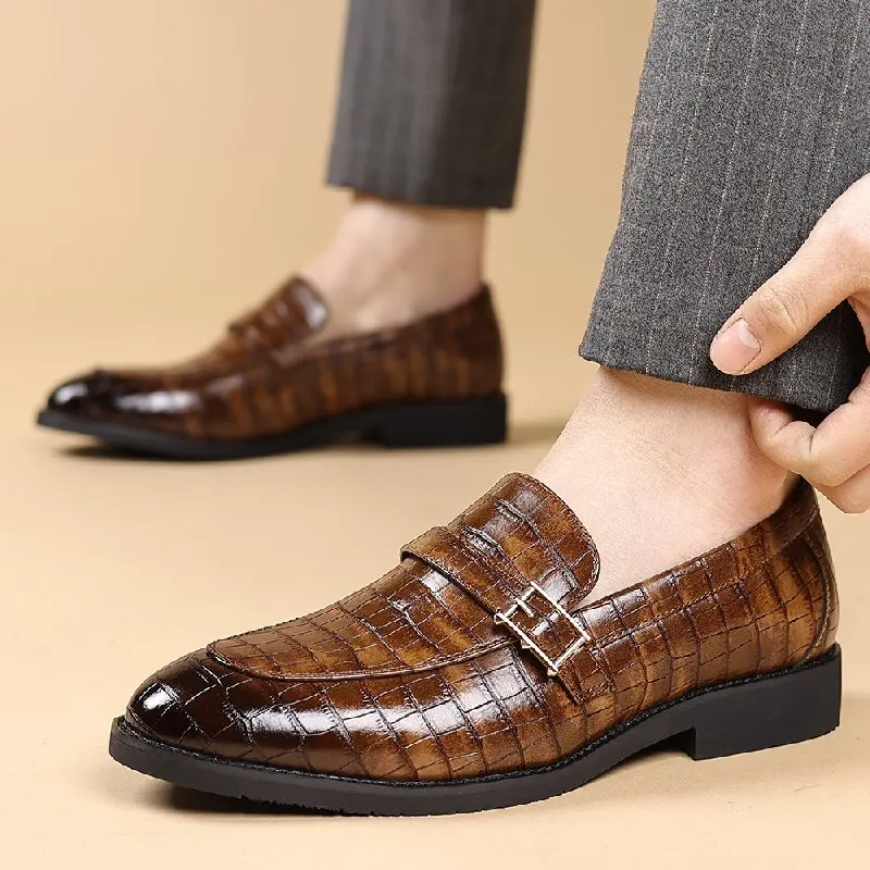 Men Trendy Fashionable Loafers British Casual Comfortable Breathable Versatile Fashionable Leather Shoes Banquet Shoes Men 
Men Trendy Fashionable Loafers British Casual Comfortable Breathable Versatile Fashionable Leather Shoes Banquet Shoes Men