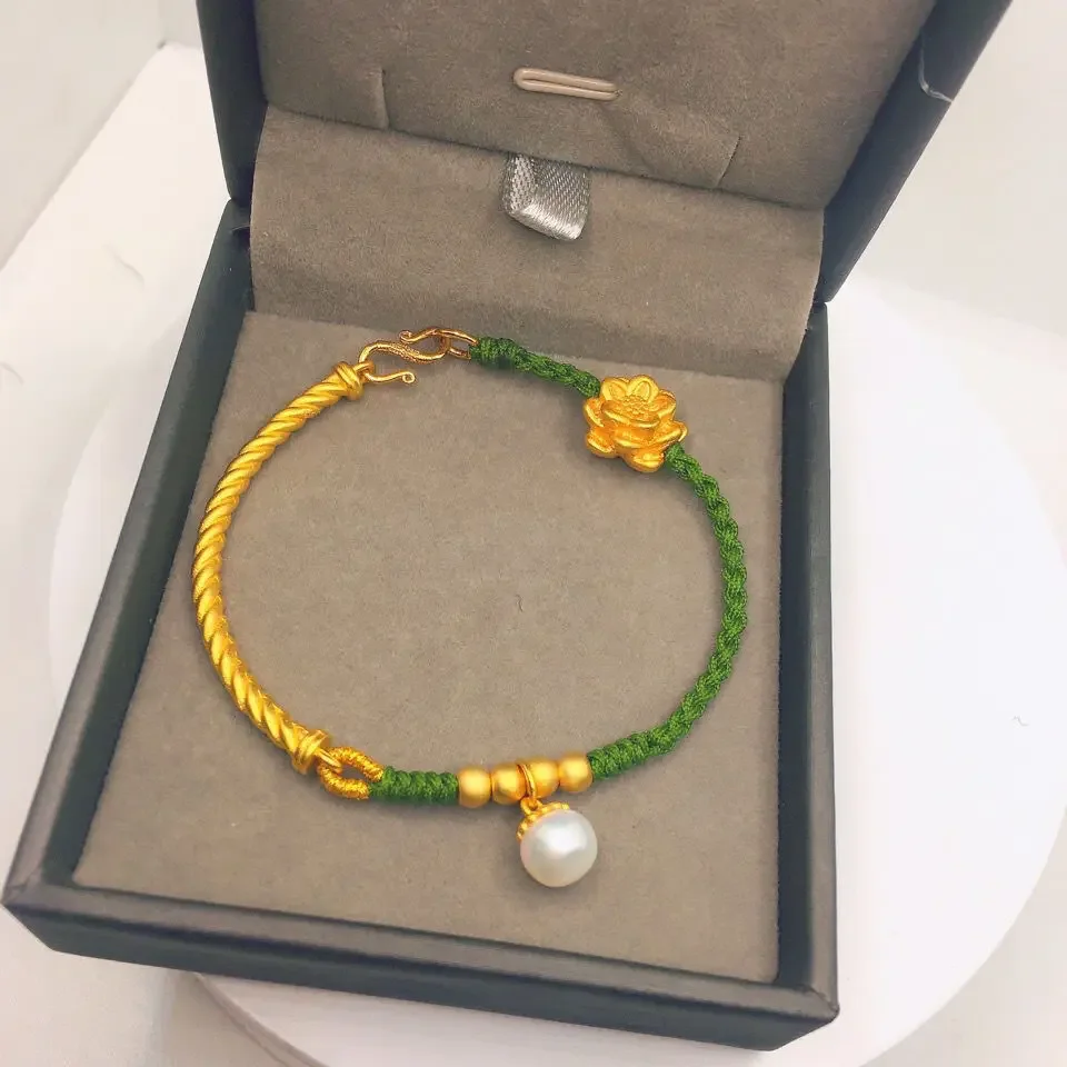 Mencheese Original New Alluvial Gold Color-Preserving Elbow Hand-Woven Lotus Custom Bracelet Girlfriends Valentine's Day Gift
Mencheese Original New Alluvial Gold Color-Preserving Elbow Hand-Woven Lotus Custom Bracelet Girlfriends Valentine's Day Gift
