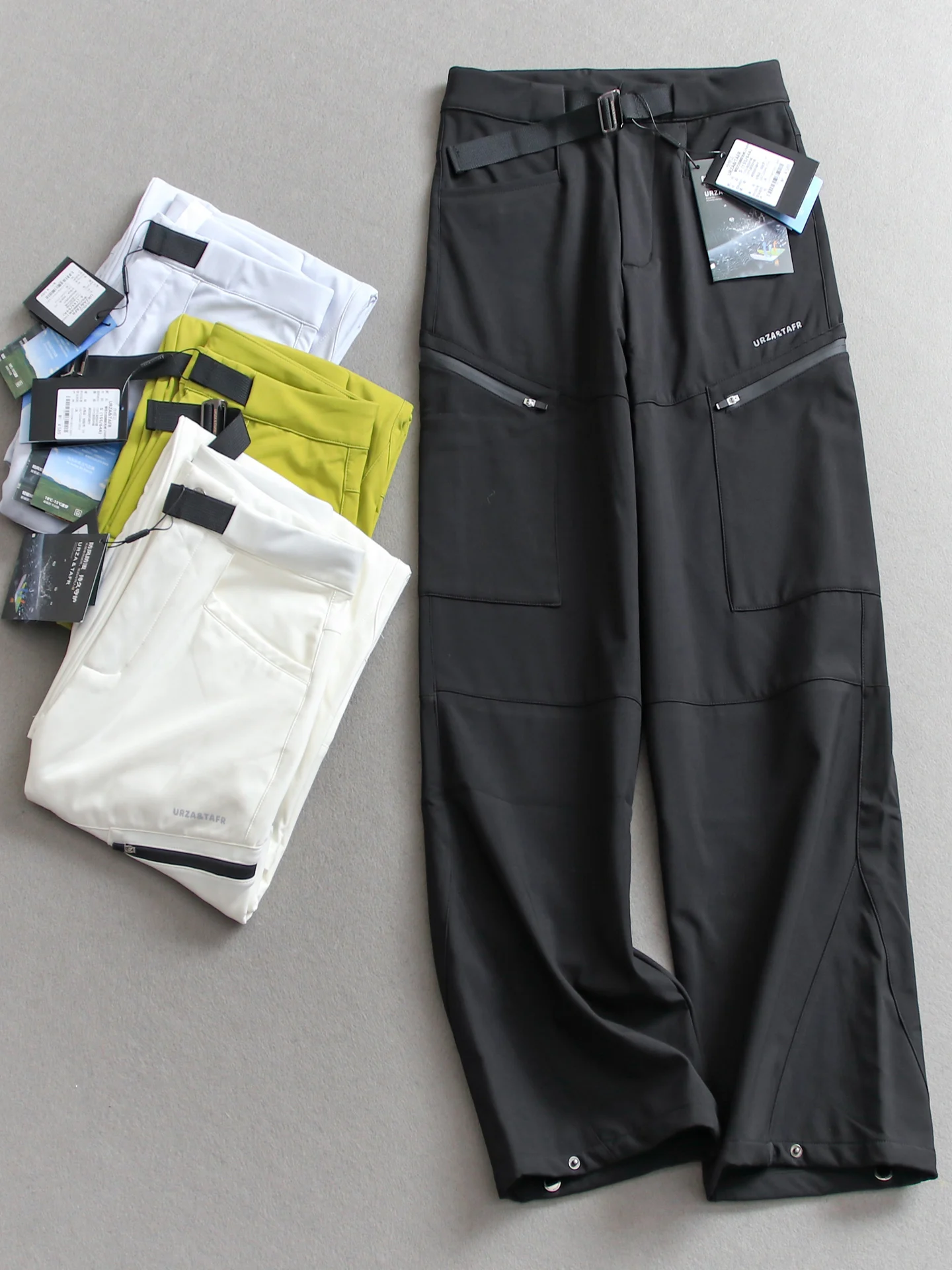Waterproof Fleece Lined Soft Pants Women's Casual Hiking Trousers Zero Pressure Outdoor Mountain Climbing Pants
Waterproof Fleece Lined Soft Pants Women's Casual Hiking Trousers Zero Pressure Outdoor Mountain Climbing Pants
