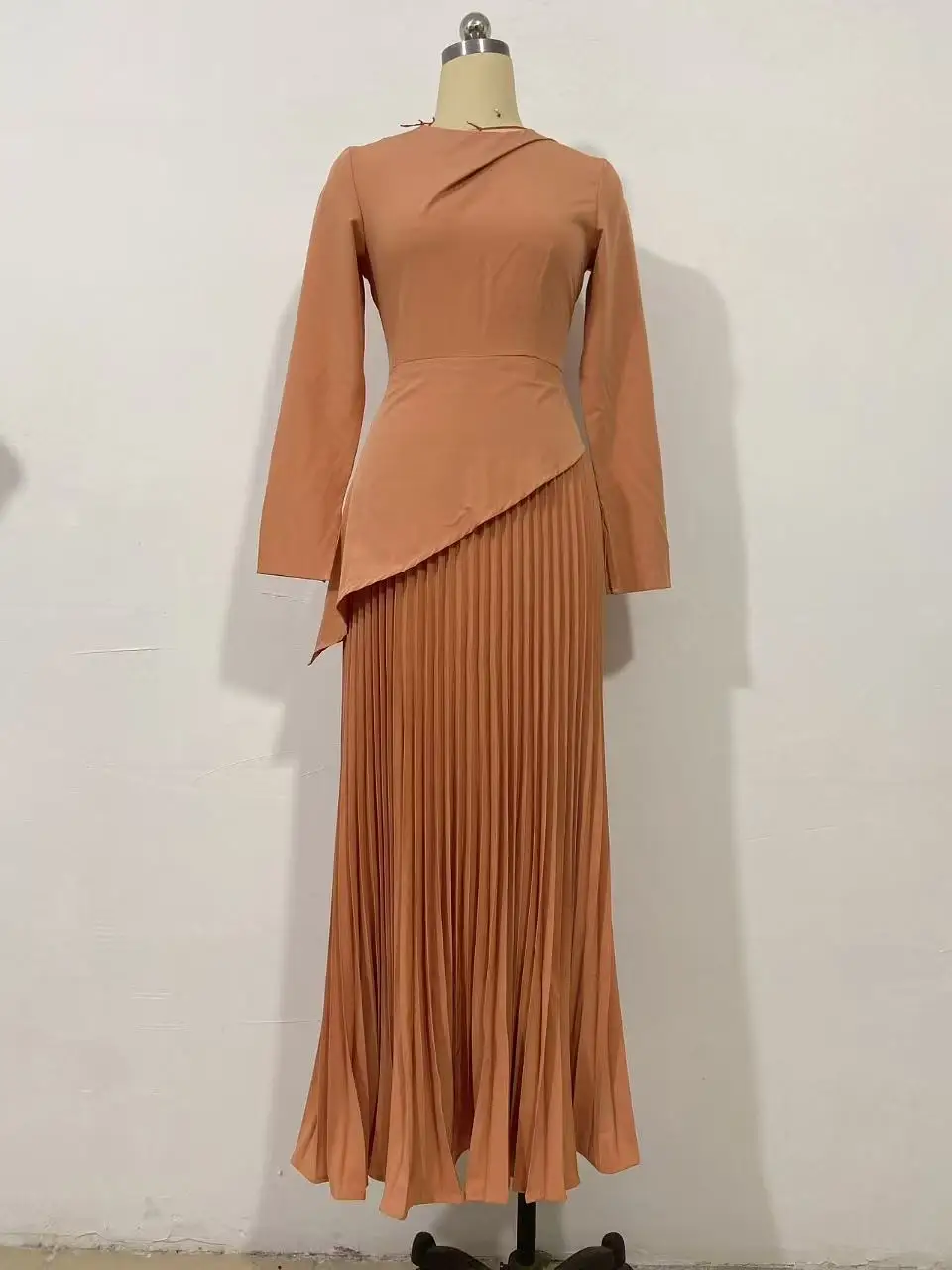 Muslim Dress Abaya Women Pleated Dresses Kaftan Lace Up Irregular Vestidos Eid Ramadan Morocco Abayas Jalabiya Long Robe 2025
Muslim Dress Abaya Women Pleated Dresses Kaftan Lace Up Irregular Vestidos Eid Ramadan Morocco Abayas Jalabiya Long Robe 2025