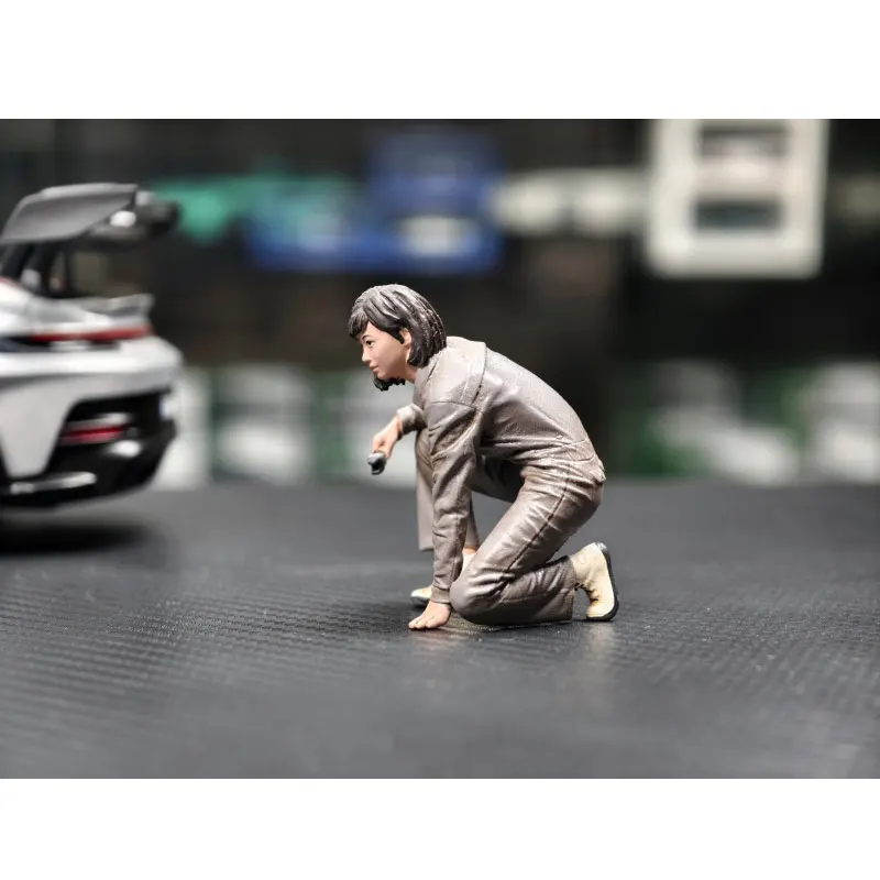 New 1:18 Car Repair Male And Female Technician Miniature Doll Scene With Toy Model DIY Figurine Desktop Ornament Collection
New 1:18 Car Repair Male And Female Technician Miniature Doll Scene With Toy Model DIY Figurine Desktop Ornament Collection
