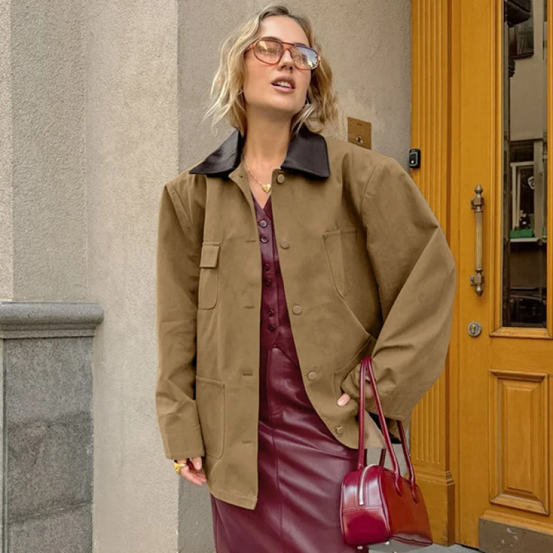 Женское коричневое повседневное пальто с сращенным воротником, европейское и американское модное пальто на осень-зиму, новая коллекция
Женское коричневое повседневное пальто с сращенным воротником, европейское и американское модное пальто на осень-зиму, новая коллекция