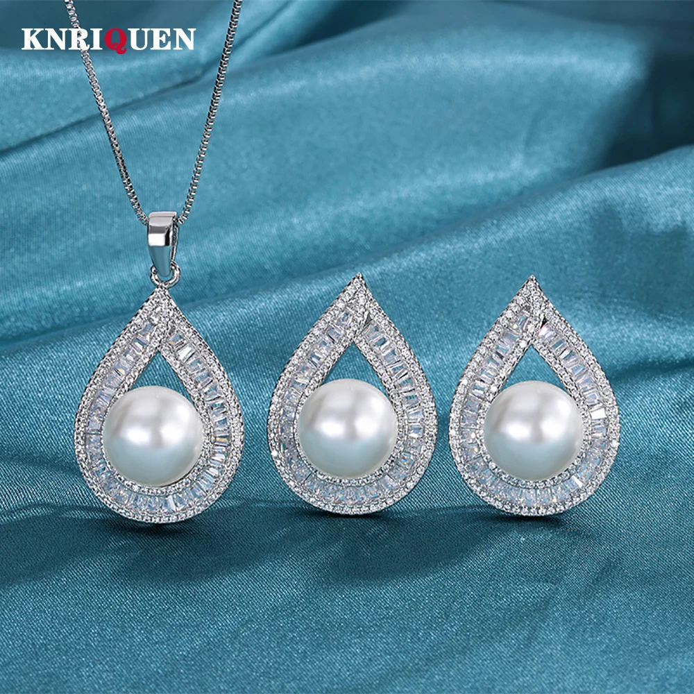 2022 Trend 12mm White Black Big Pearl Lab Diamond Pendant Necklace Earrings for Women Wedding Party Jewelry Set Accessories Gift
2022 Trend 12mm White Black Big Pearl Lab Diamond Pendant Necklace Earrings for Women Wedding Party Jewelry Set Accessories Gift