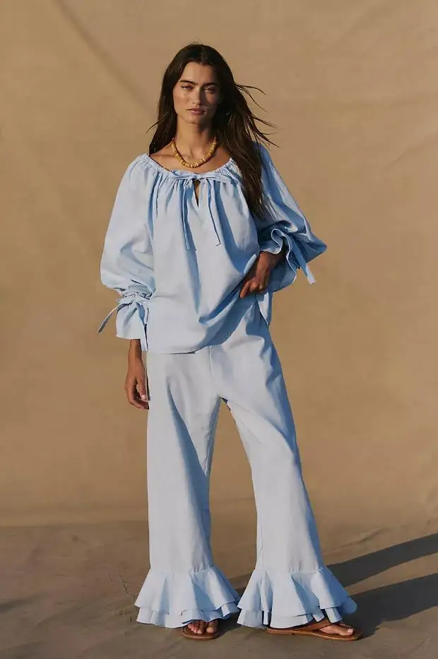 Женский брючный костюм Dourbesty, элегантная футболка с круглым вырезом и длинными рукавами, брюки-клеш, офисный наряд
Женский брючный костюм Dourbesty, элегантная футболка с круглым вырезом и длинными рукавами, брюки-клеш, офисный наряд