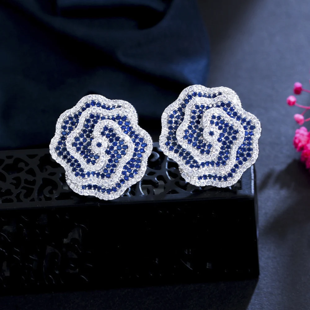 ThreeGraces Elegant Green Cubic Zirconia Flower Shape Big Stud Earrings for Women Fashion 2026 New Fashion Party Jewelry E1867
ThreeGraces Elegant Green Cubic Zirconia Flower Shape Big Stud Earrings for Women Fashion 2026 New Fashion Party Jewelry E1867