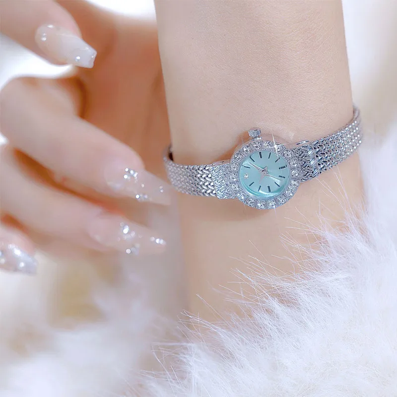 Summer Light Blue Quartz Waterproof Women's Watch Elegant Rhinestone Jewelry Watch Fashionable Gift Reloj
Summer Light Blue Quartz Waterproof Women's Watch Elegant Rhinestone Jewelry Watch Fashionable Gift Reloj